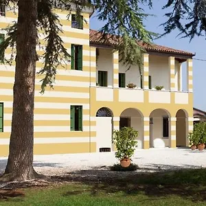 Alloggio per agriturismo Le Canossiane